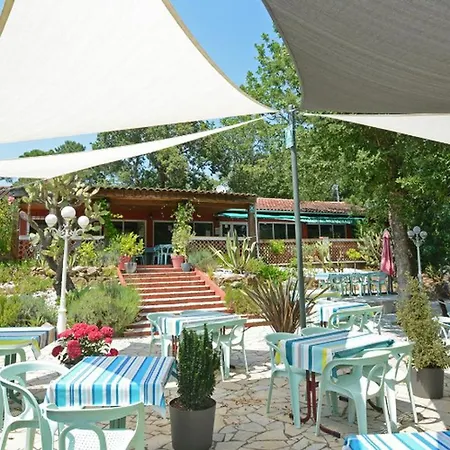 Campingplatz Mobil - Terrasse A - Api-1-52-1697 Grimaud