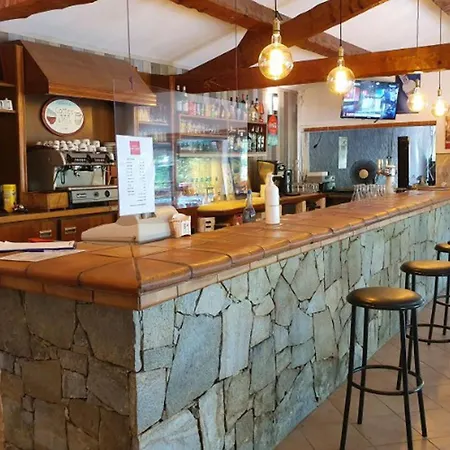 Camping Mobil - Terrasse A - Api-1-52-1697 *