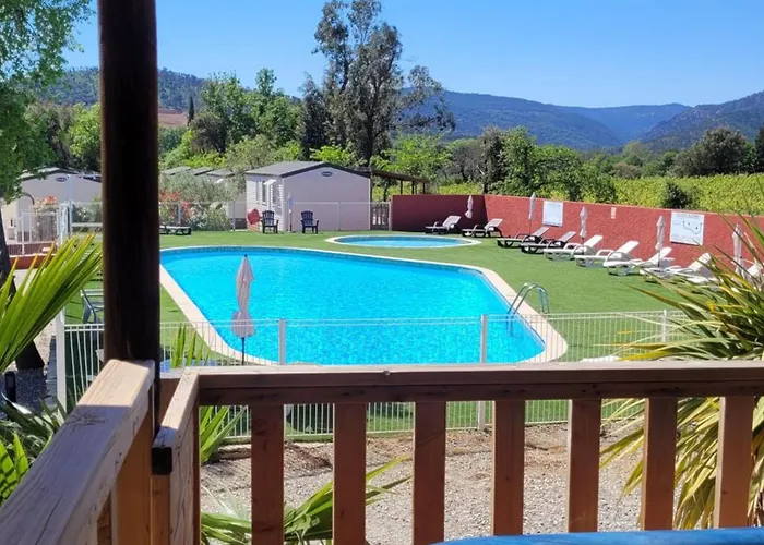 Mobil - Terrasse A - Api-1-52-1697 Camping *