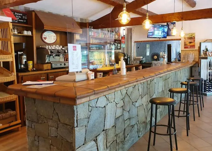 Camping Mobil - Terrasse A - Api-1-52-1697 *